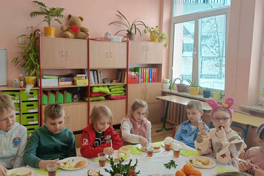 Śniadanka wielkanocne w szkole i przedszkolu