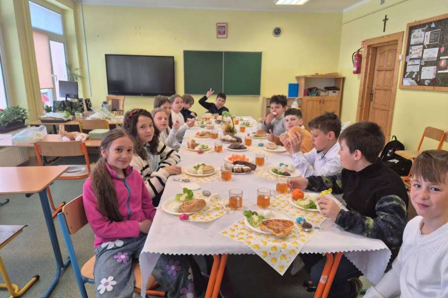 Śniadanka wielkanocne w szkole i przedszkolu
